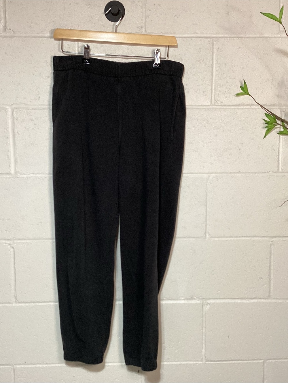 GAP Black Women's Casual Tapered Jogger Pants